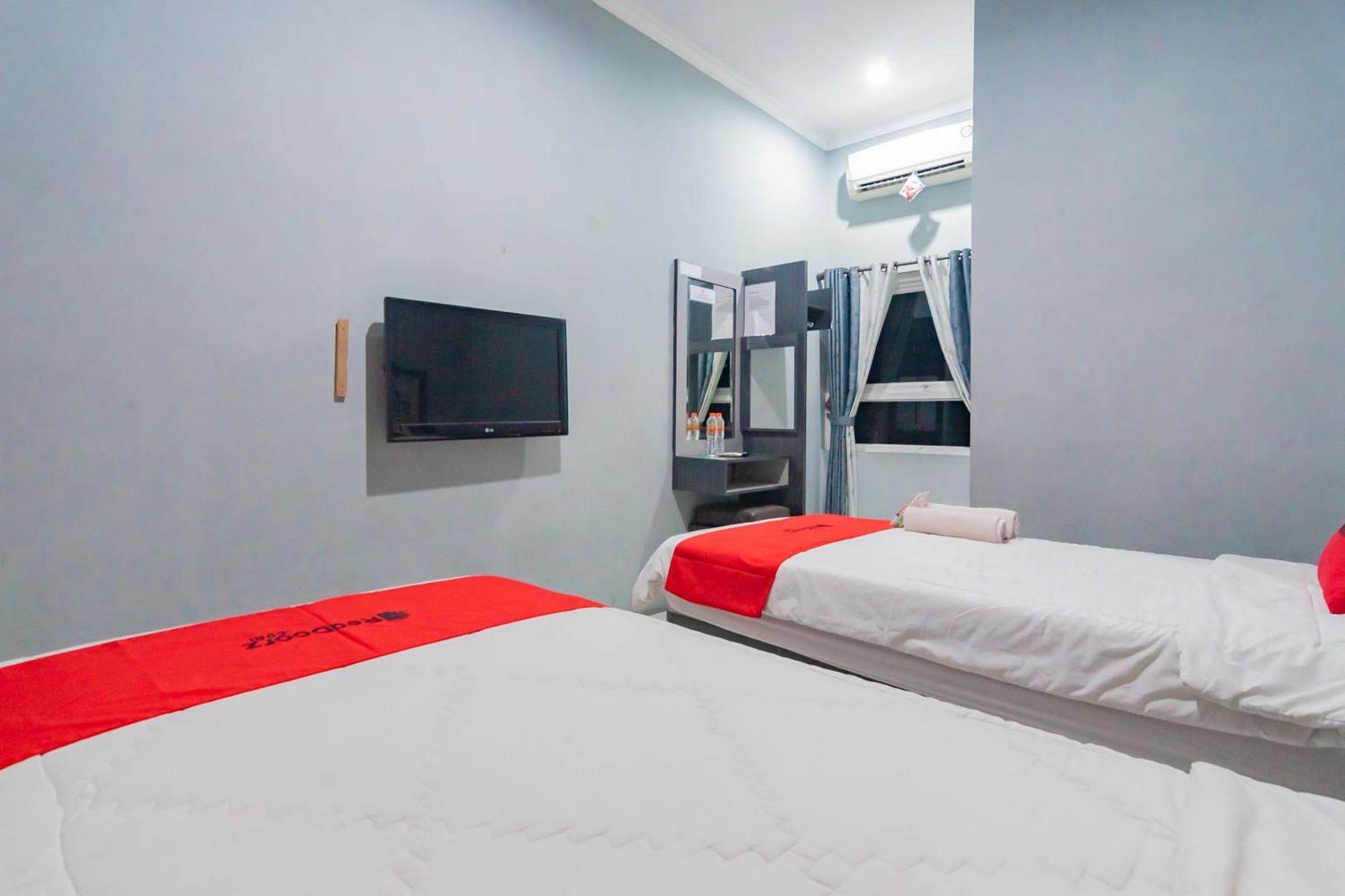 Reddoorz Resort Premium @ Sangkan Hurip Кунинган Экстерьер фото